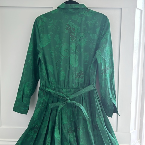 NEW WITH TAGS Tucker Allyson Dress - Emerald Legacy Lace - Picture 5 of 12